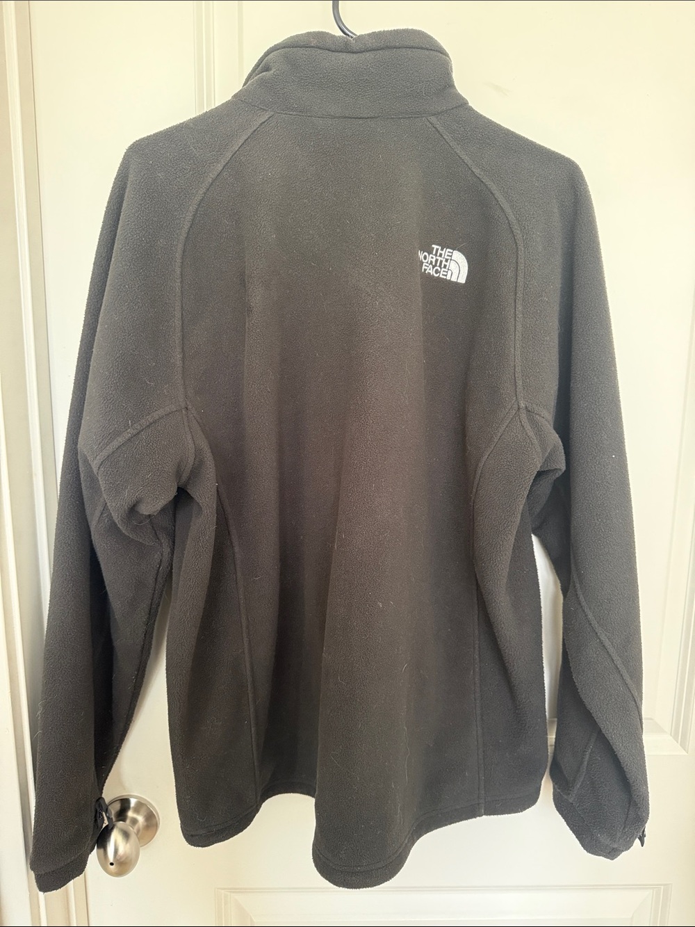 The North Face Black Full-Zip Fleece Jacket - Picture 3 of 9